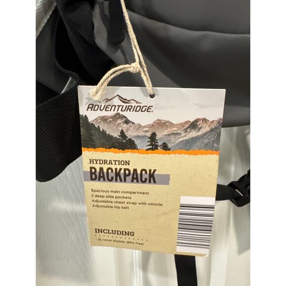 Adventuridge 2L Hydration Backpack - Picture 3 of 7